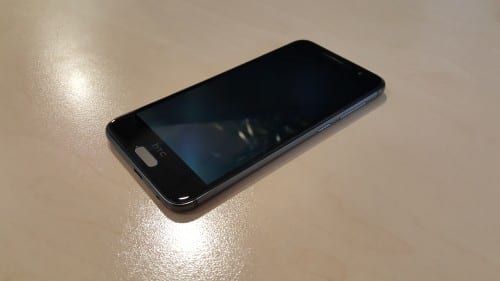 HTC One A9 (1)