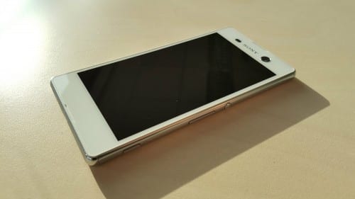 Sony Xperia M5 (1)
