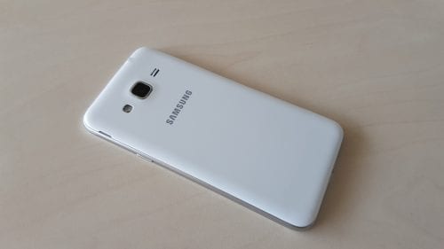 Samsung Galaxy J3 2016 (5)